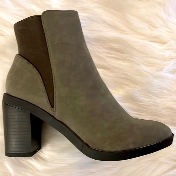 Olive Green Heeled Ankle Boots, Vegan Leather, Brand New in Box - Picture 4 of 7